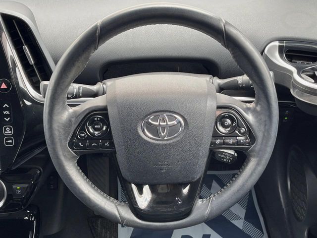 TOYOTA PRIUS PHV 2018