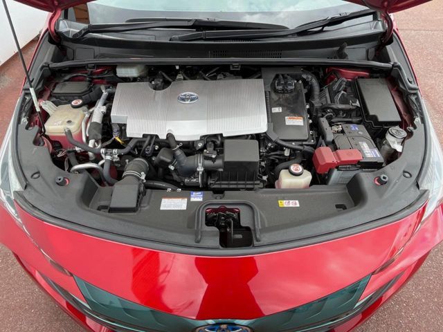 TOYOTA PRIUS PHV 2018