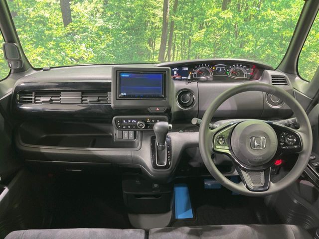 HONDA N BOX CUSTOM 2021