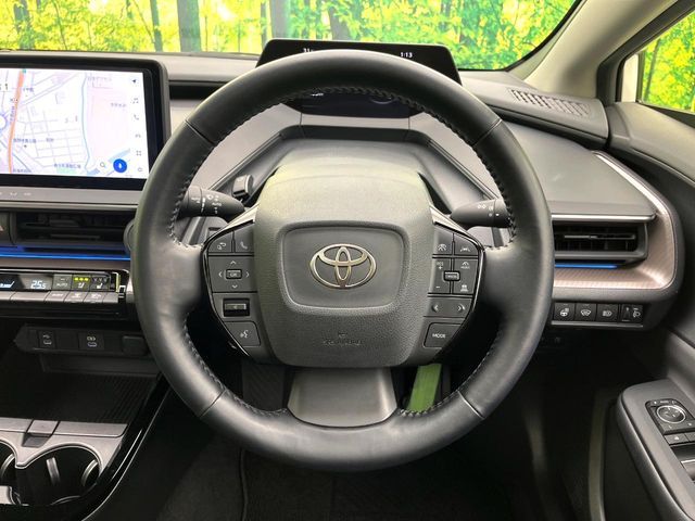 TOYOTA PRIUS 2023
