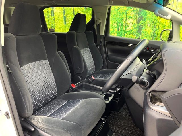 TOYOTA VELLFIRE 2015