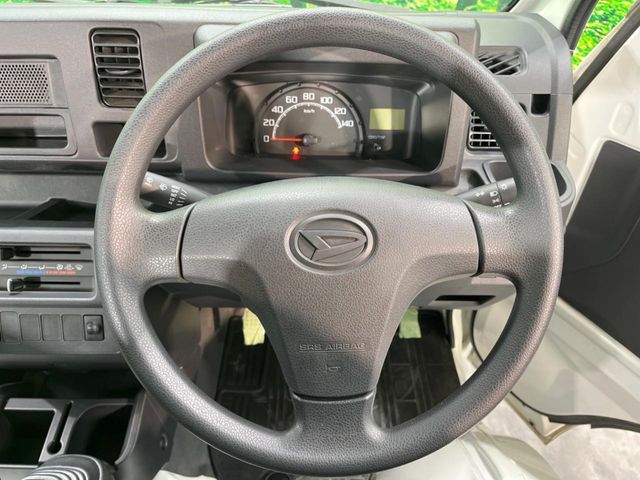 DAIHATSU HIJET truck 4WD 2016