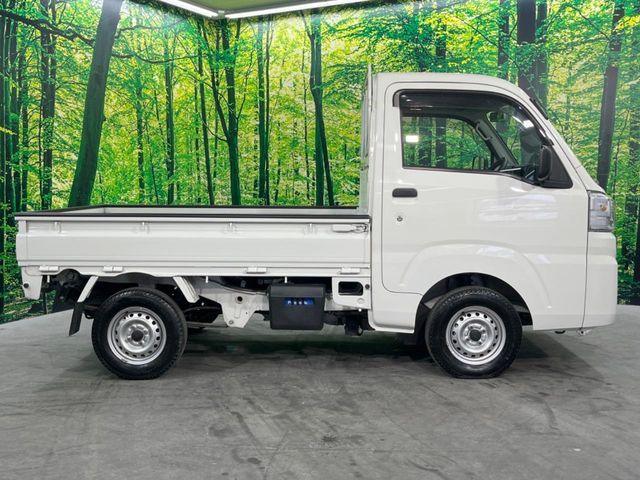 DAIHATSU HIJET truck 4WD 2016
