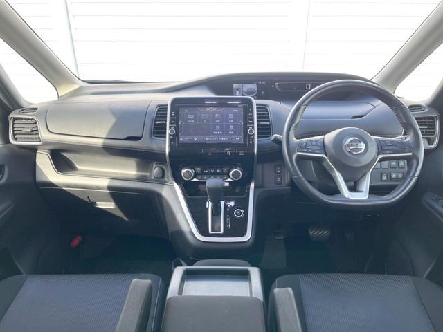 NISSAN SERENA  S-HYBRID 2018