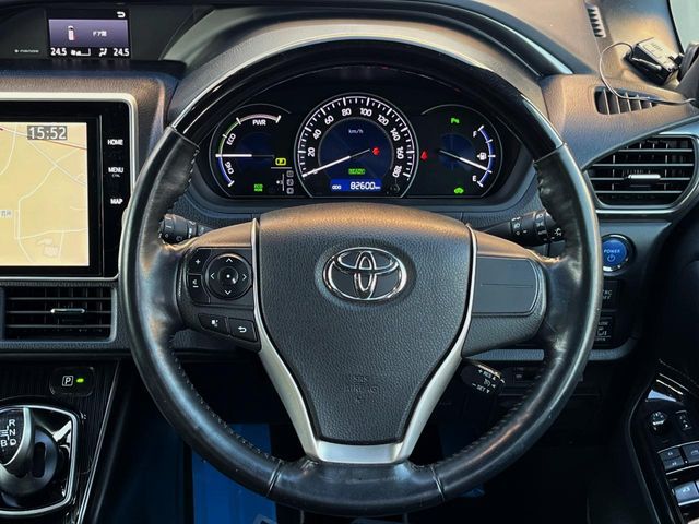 TOYOTA ESQUIRE HYBRID 2019