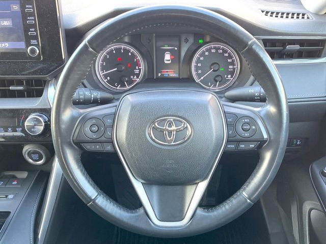 TOYOTA HARRIER 2WD 2022