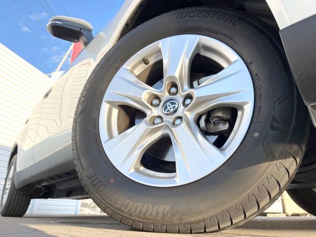 TOYOTA HARRIER 2WD 2022