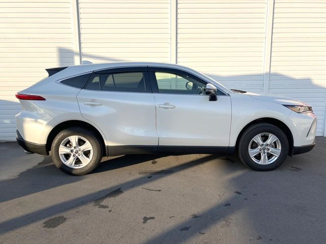 TOYOTA HARRIER 2WD 2022