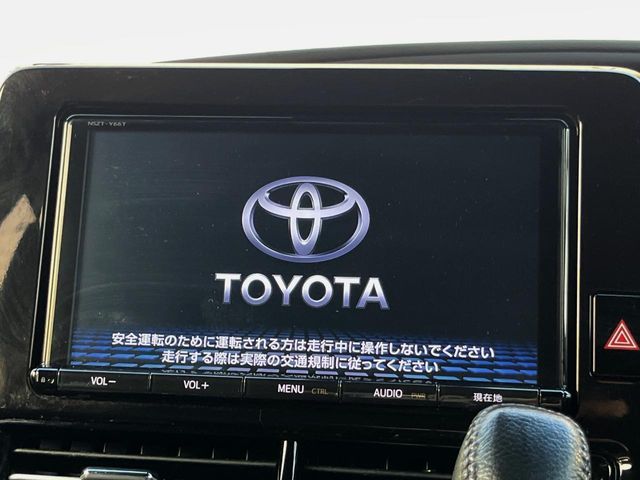 TOYOTA ESTIMA 2016