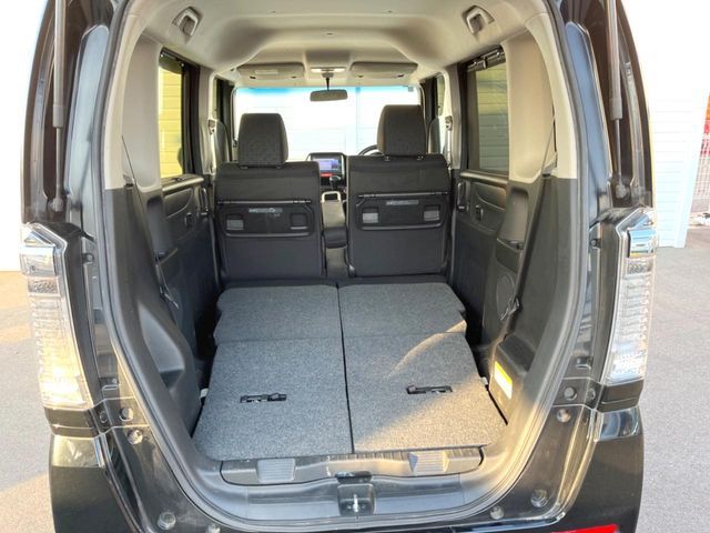 HONDA N BOX CUSTOM 2017