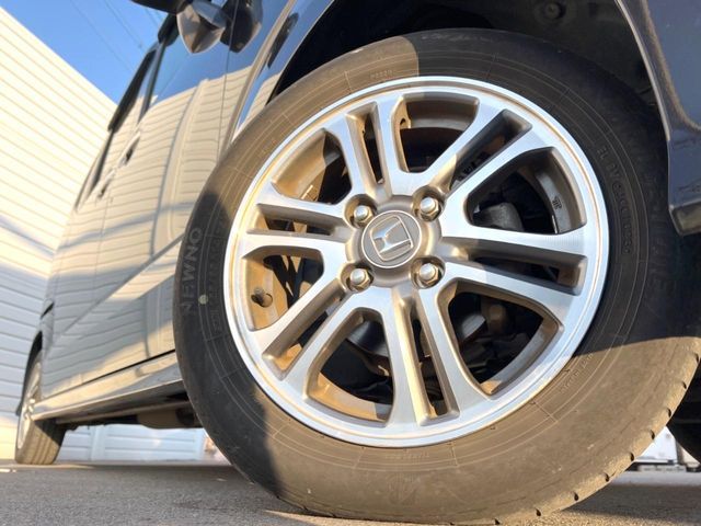 HONDA N BOX CUSTOM 2017