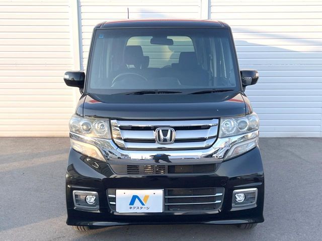 HONDA N BOX CUSTOM 2017