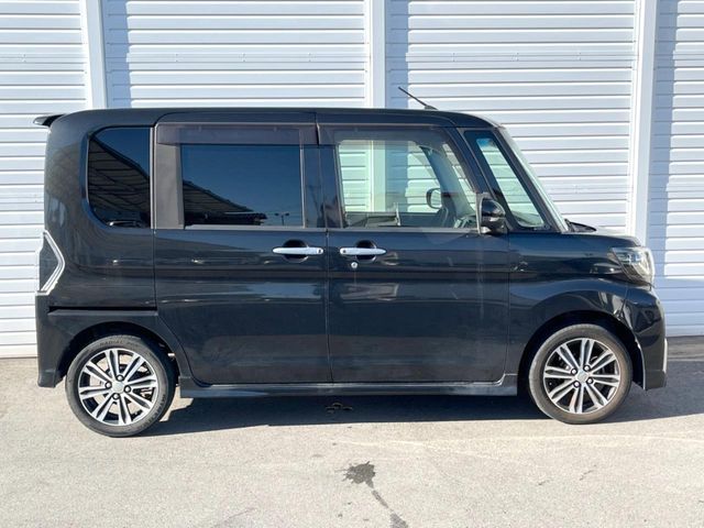 DAIHATSU TANTO CUSTOM 2018