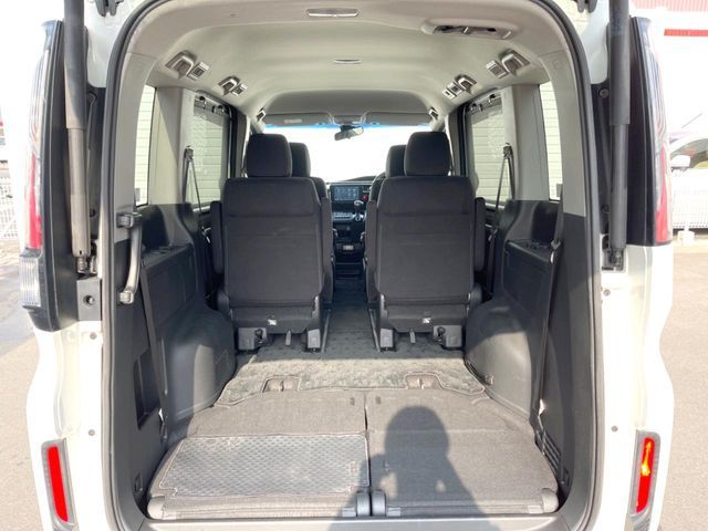 HONDA STEPWAGON SPADA 2015