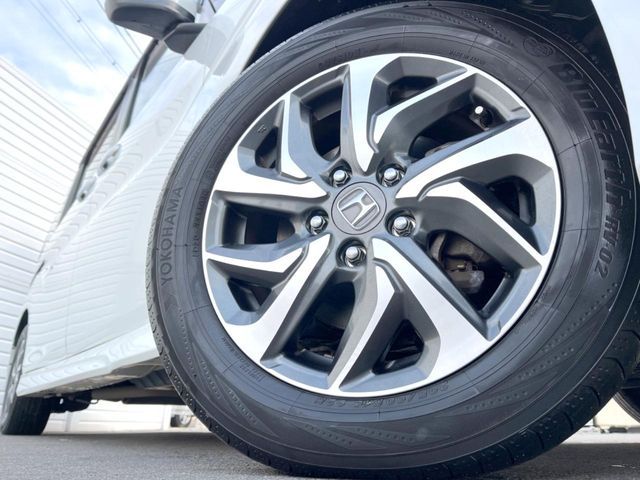 HONDA STEPWAGON SPADA 2015