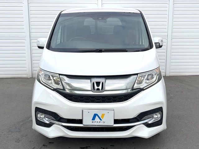 HONDA STEPWAGON SPADA 2015