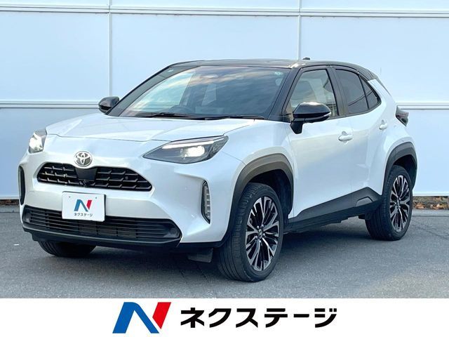 TOYOTA YARIS CROSS HYBRID 2025