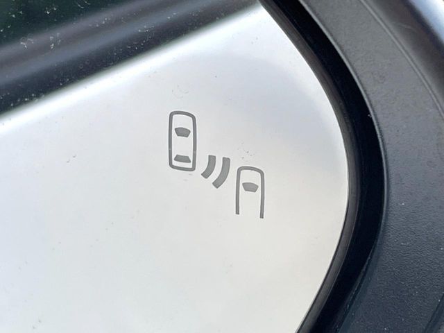 TOYOTA YARIS CROSS HYBRID 2025