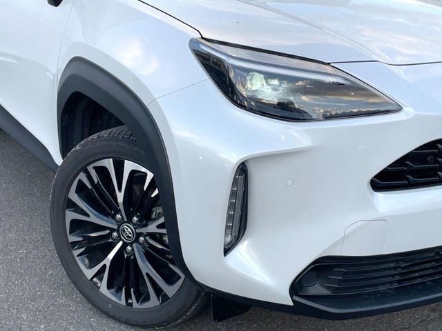 TOYOTA YARIS CROSS HYBRID 2025