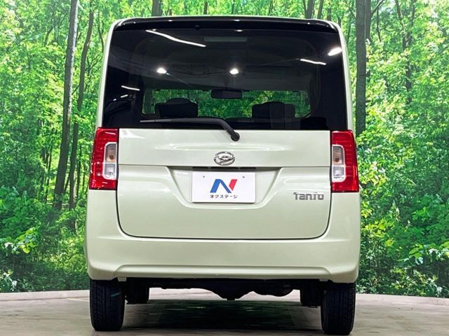 DAIHATSU TANTO 4WD 2015