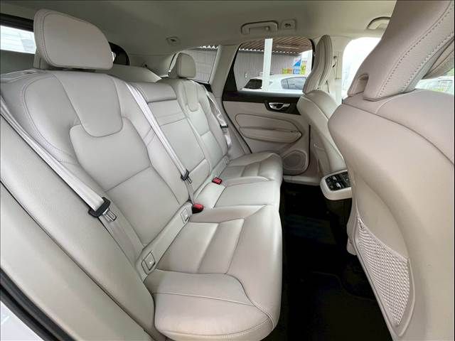 VOLVO VOLVO XC60 2020