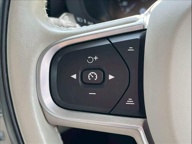 VOLVO VOLVO XC60 2020