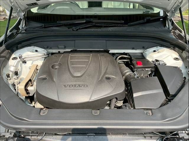 VOLVO VOLVO XC60 2020