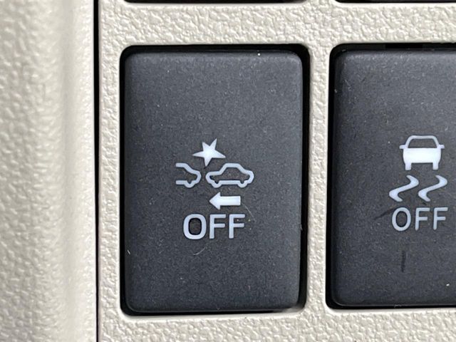 DAIHATSU TANTO 4WD 2015