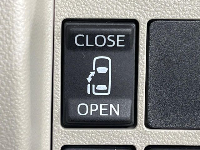 DAIHATSU TANTO 4WD 2015