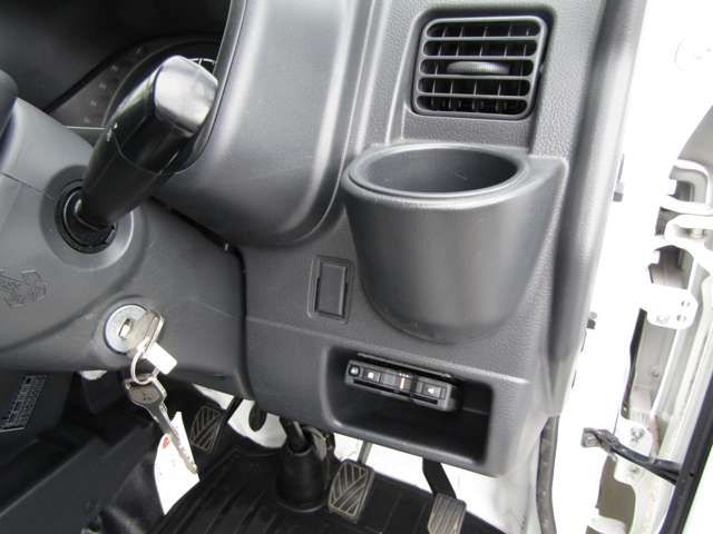 MITSUBISHI MINICAB truck 4WD 2020