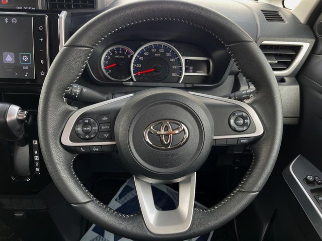TOYOTA ROOMY 2021