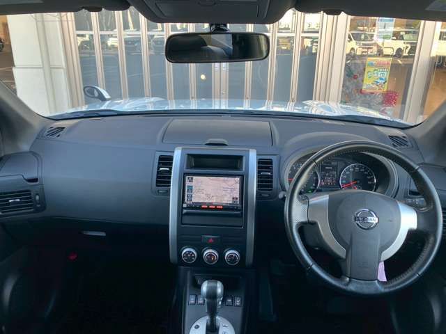 NISSAN X-TRAIL 4WD 2010