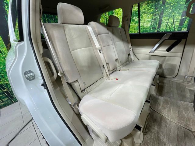 TOYOTA LANDCRUISER PRADO 2018