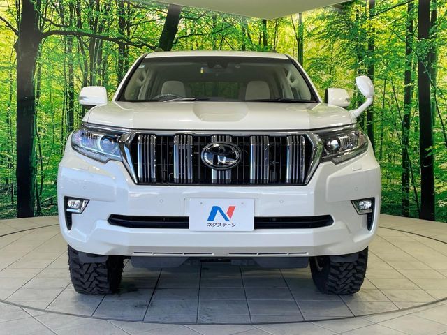 TOYOTA LANDCRUISER PRADO 2018