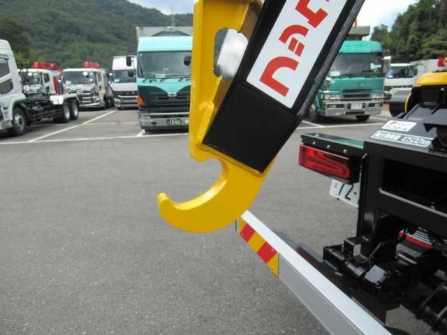 MITSUBISHI FUSOU SUPER GREAT 2025