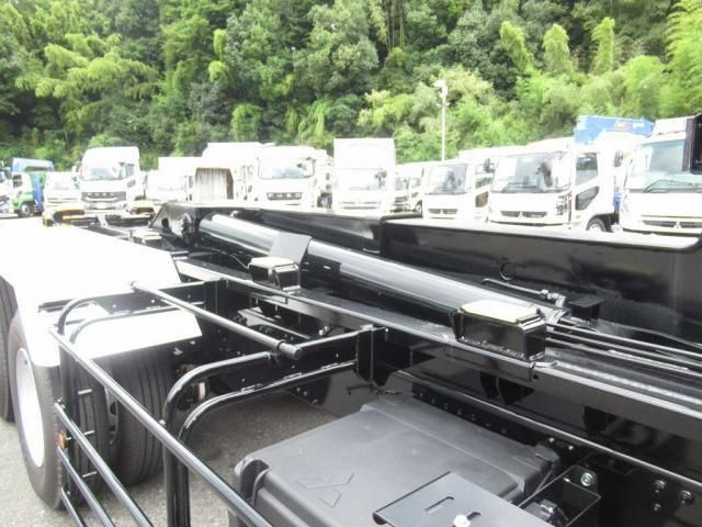 MITSUBISHI FUSOU SUPER GREAT 2025