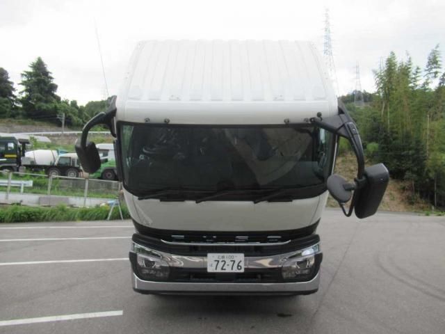 MITSUBISHI FUSOU SUPER GREAT 2025