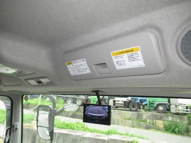 MITSUBISHI FUSOU SUPER GREAT 2025