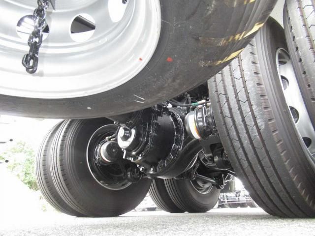 MITSUBISHI FUSOU SUPER GREAT 2025