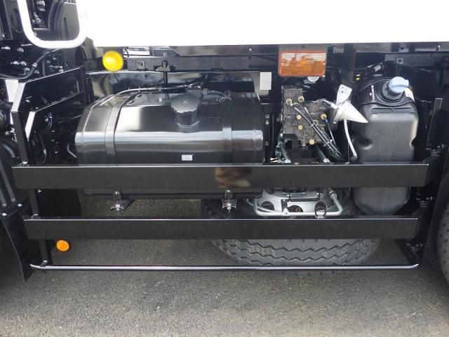 MITSUBISHI FUSOU SUPER GREAT 2025