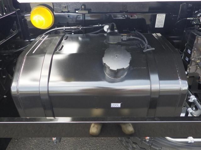 MITSUBISHI FUSOU SUPER GREAT 2025