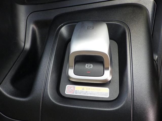 MITSUBISHI FUSOU SUPER GREAT 2025