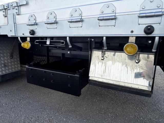 MITSUBISHI FUSOU SUPER GREAT 2021