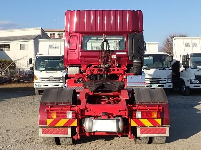 NISSAN DIESEL Quon 2021