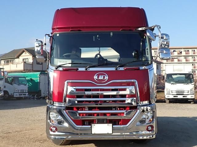 NISSAN DIESEL Quon 2021