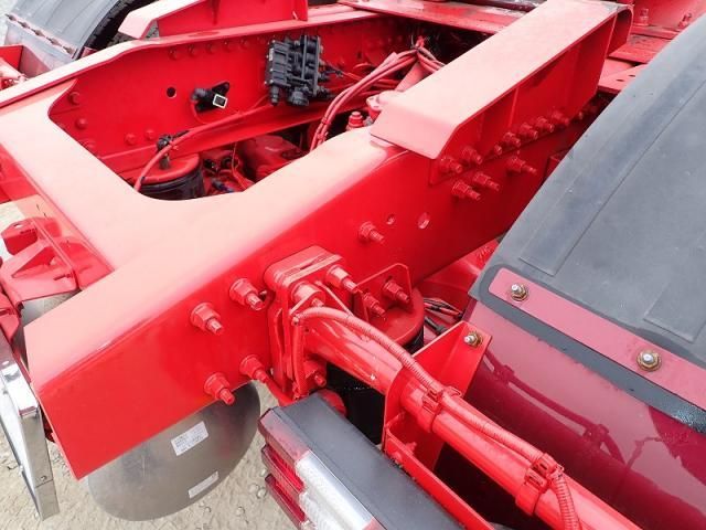 NISSAN DIESEL Quon 2021