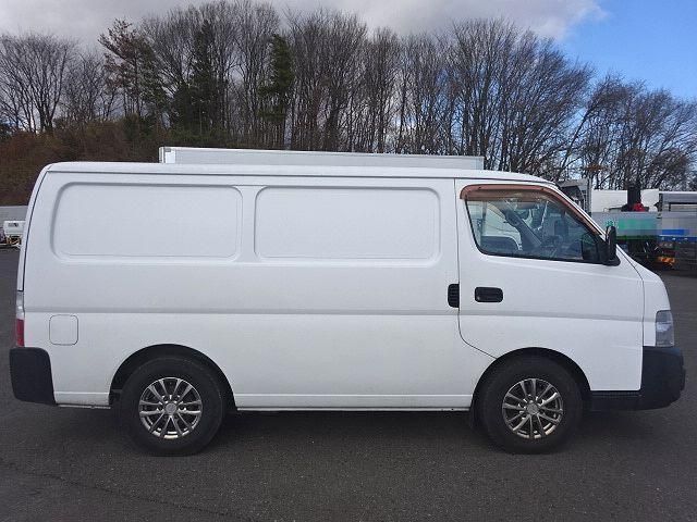 NISSAN CARAVAN van 2WD 2005