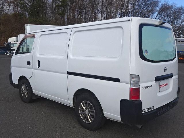 NISSAN CARAVAN van 2WD 2005