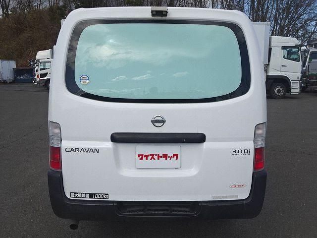 NISSAN CARAVAN van 2WD 2005