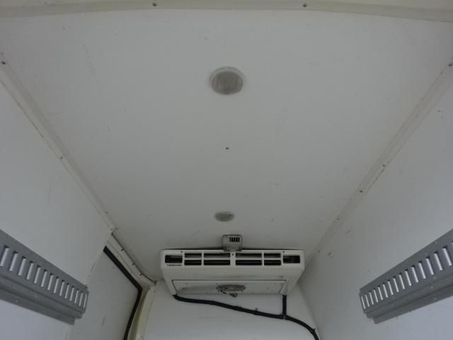 NISSAN CARAVAN van 2WD 2005